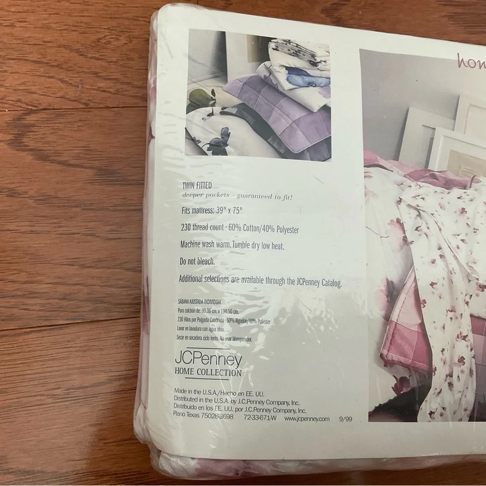 NIB Twin fitted sheet JC Penney Pink, White Floral Bedding Girly Spring